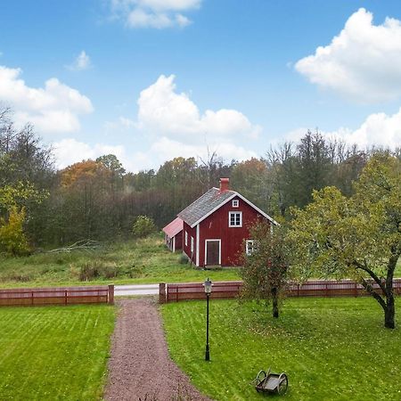 Awesome Home In Oedeshoeg With Wifi 외부 사진