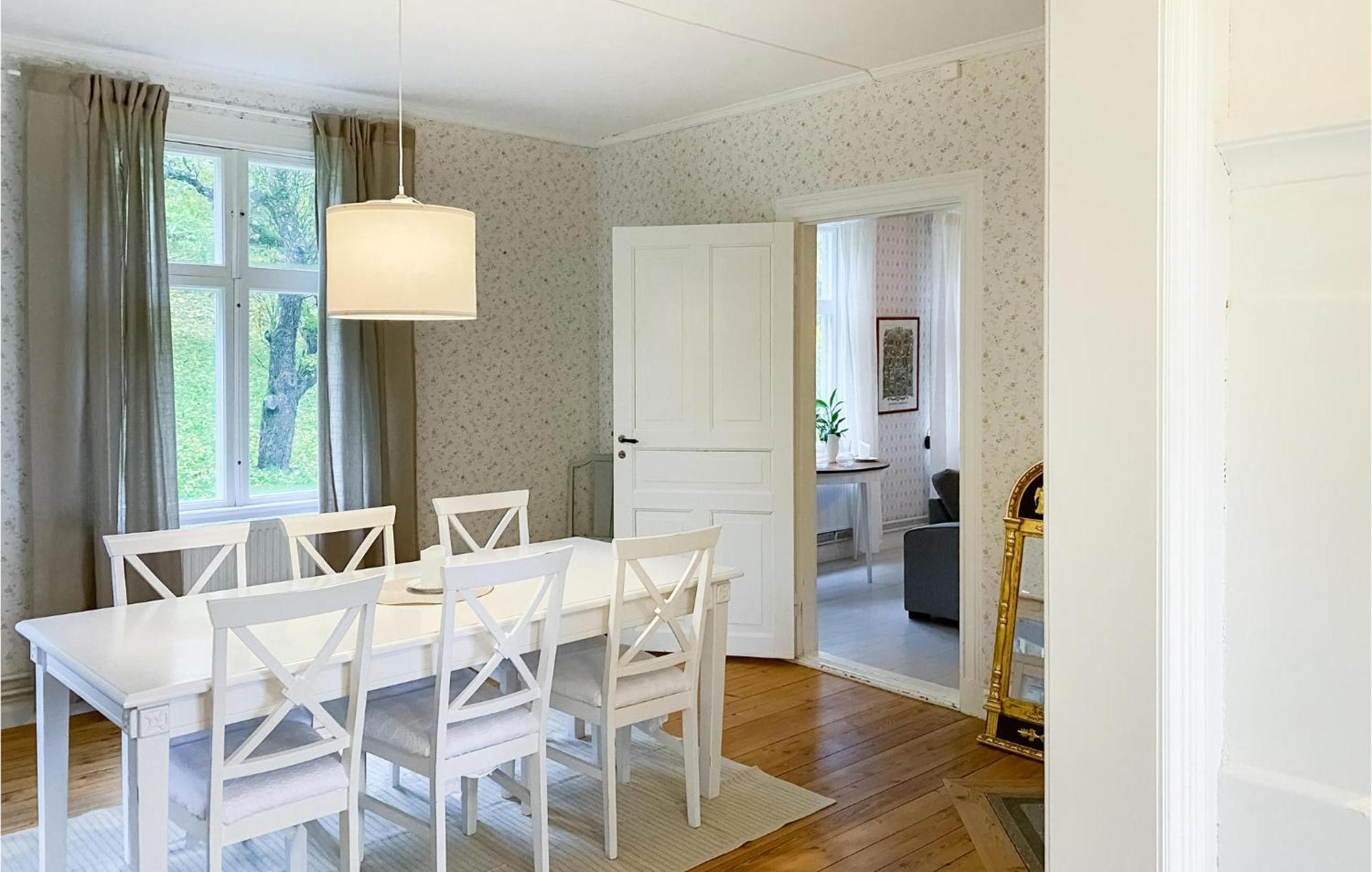 Awesome Home In Oedeshoeg With Wifi 외부 사진